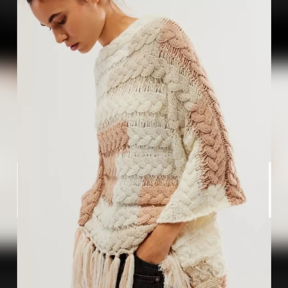 NWT FREE PEOPLE Revelry Cable Fringe Poncho